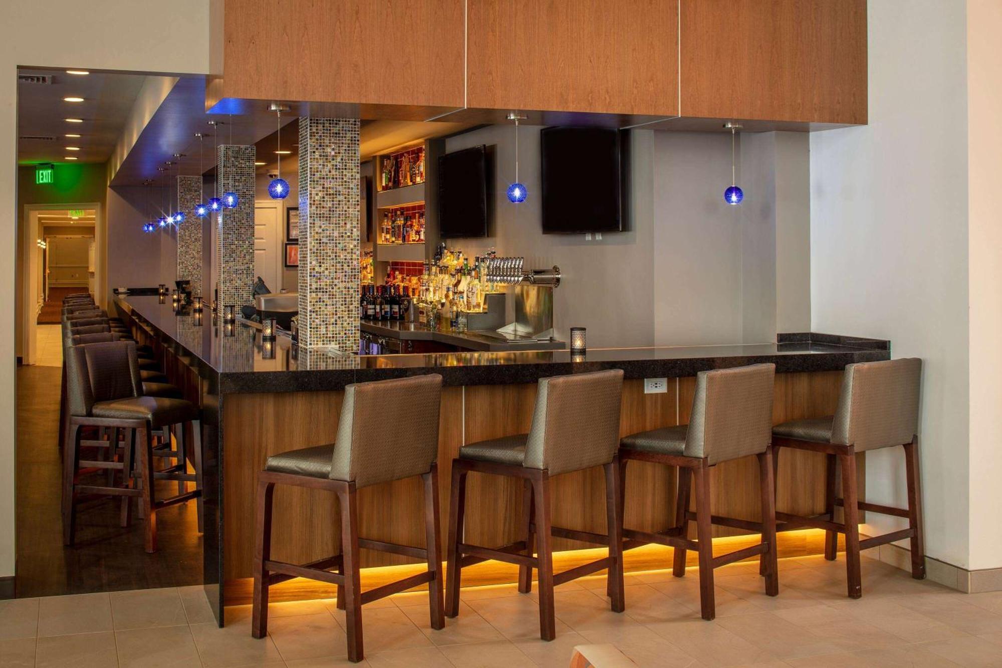Collegian Hotel & Suites, Trademark Collection By Wyndham Syracuse Luaran gambar