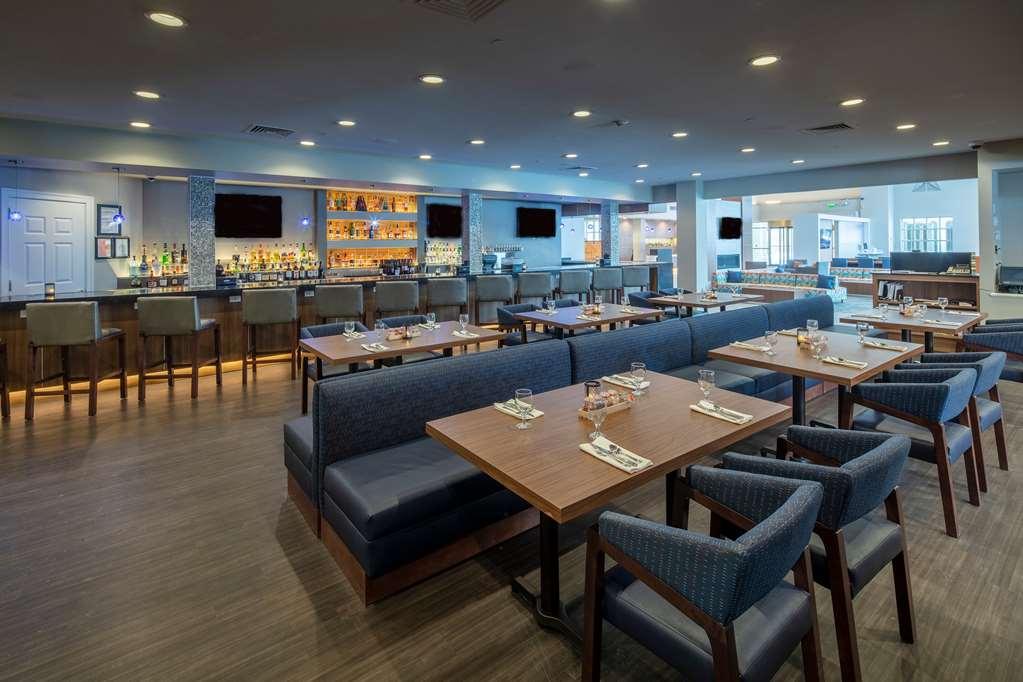 Collegian Hotel & Suites, Trademark Collection By Wyndham Syracuse Restoran gambar
