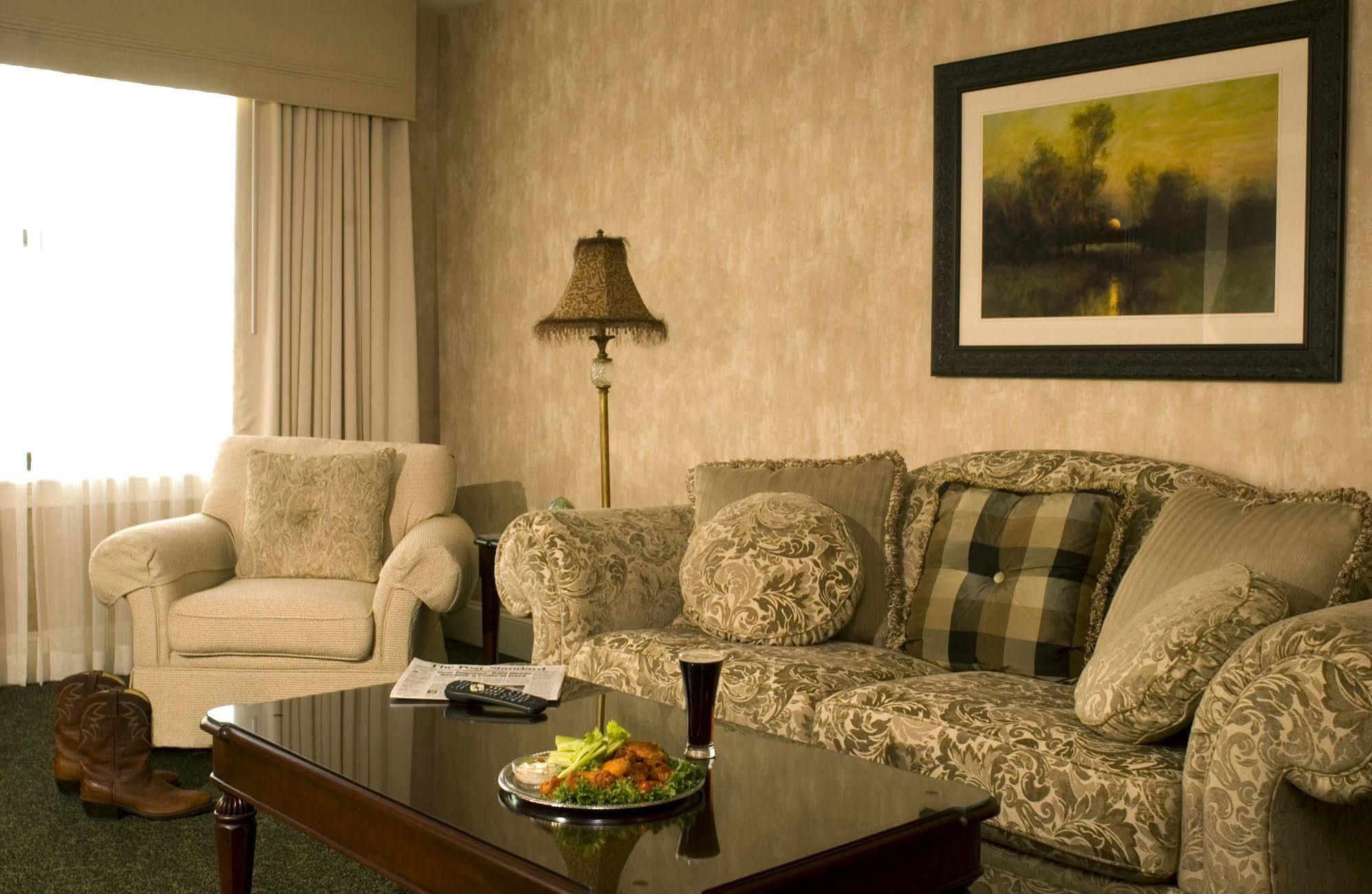 Collegian Hotel & Suites, Trademark Collection By Wyndham Syracuse Luaran gambar