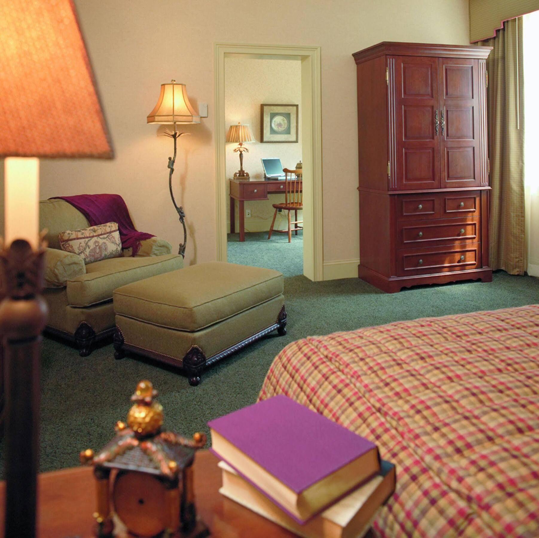 Collegian Hotel & Suites, Trademark Collection By Wyndham Syracuse Luaran gambar
